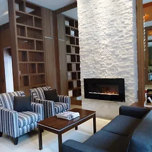 Comfort Centre Hotel